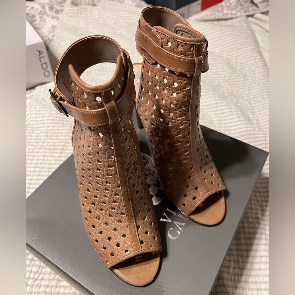 Vince Camuto Kirsten Heels